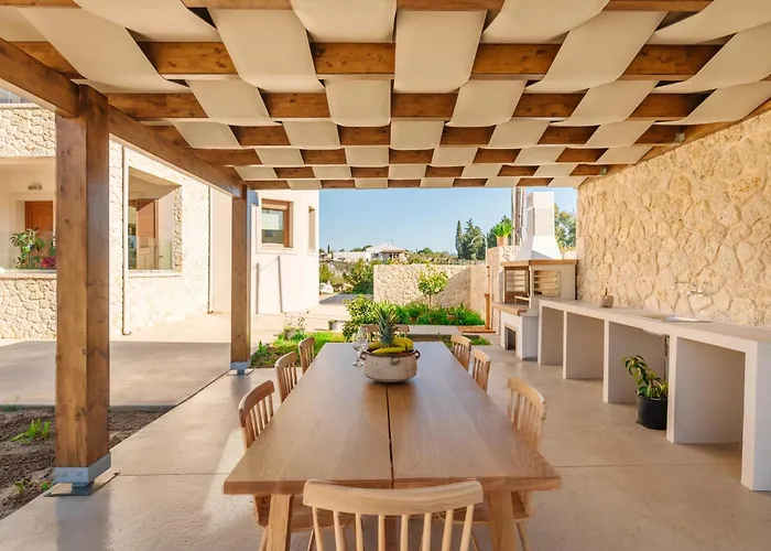 Sunstone Serenity Villa *