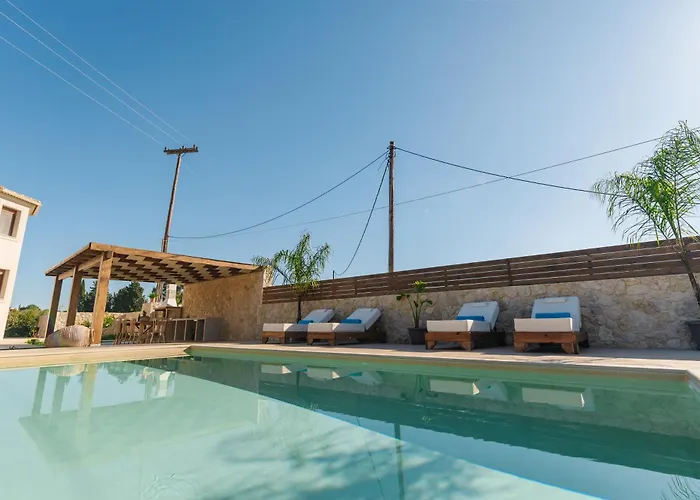 Sunstone Serenity Villa *