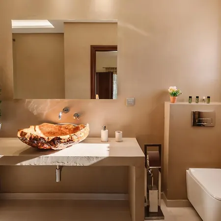 Sunstone Serenity Villa *